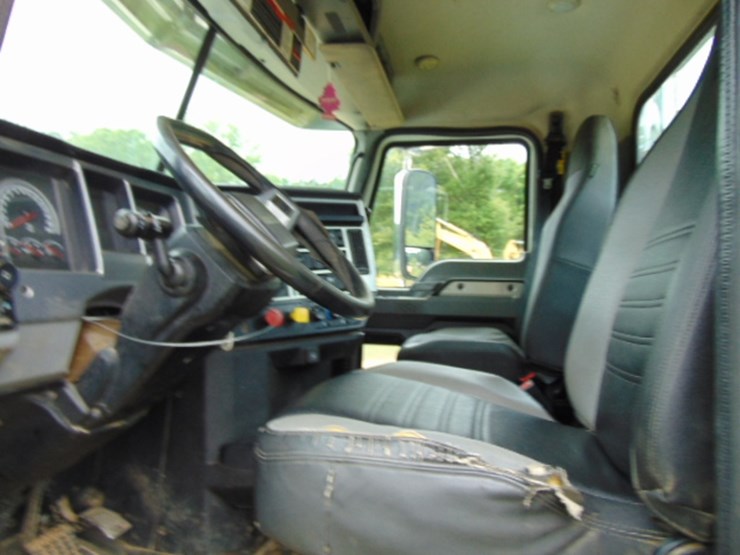 2019-mack-pi64-image-7