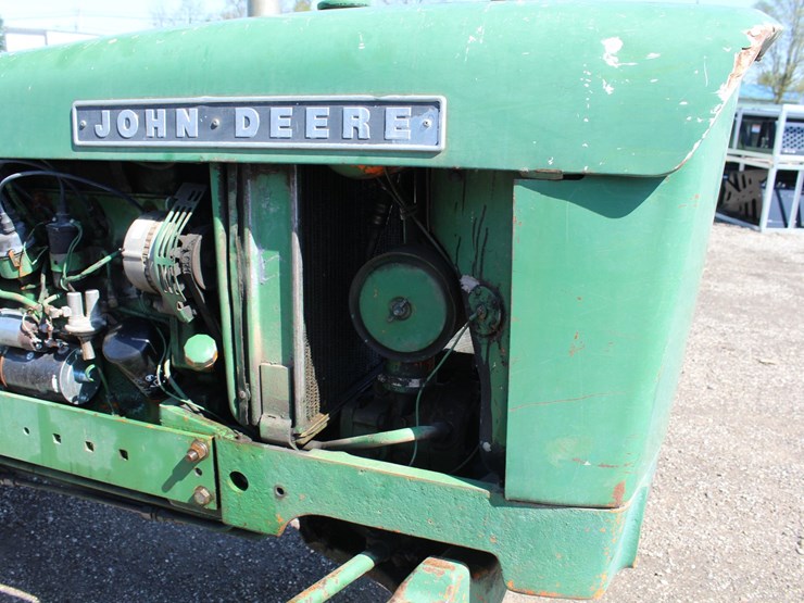 john-deere-301-image-22