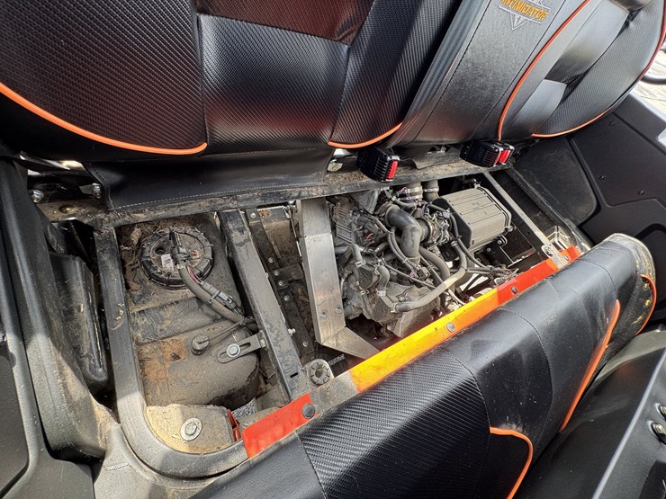 2023-intimidator-gc1k-crew-cab-stage-3-image-27