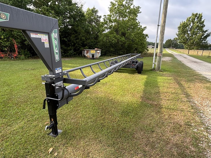 2026-west-valley-36-ft-gooseneck-hydraulic-dump-bale-wagon-image-6