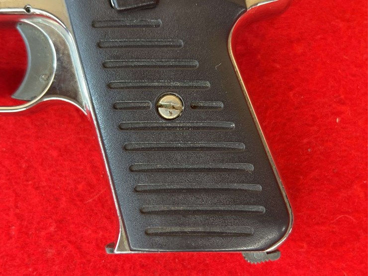 bryco-arms-model-38-semi-auto-pistol-.380-auto-image-9