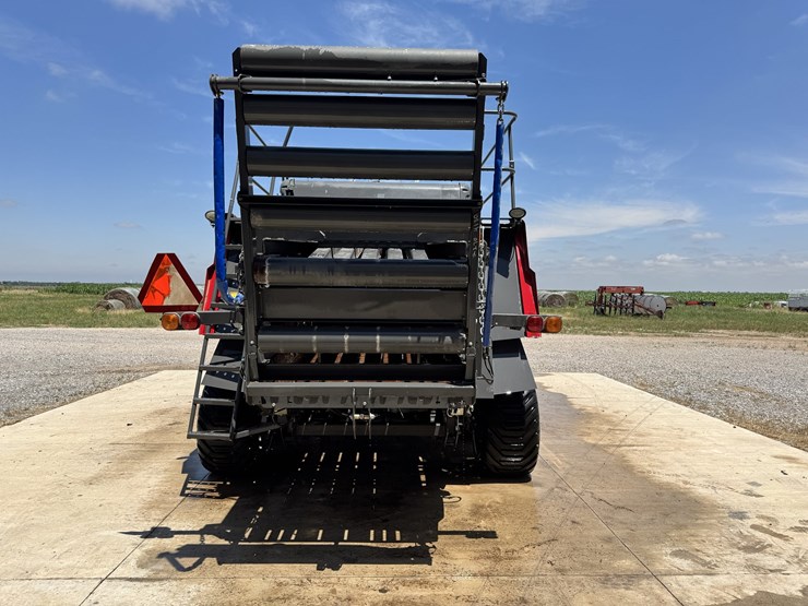2021-massey-ferguson-2270-image-30