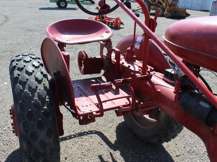 #2404-•-farmall-a-tractor-image-17