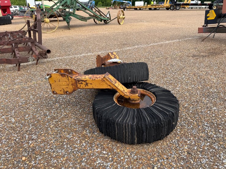 #9117-•-cutter-tail-wheels-image-3