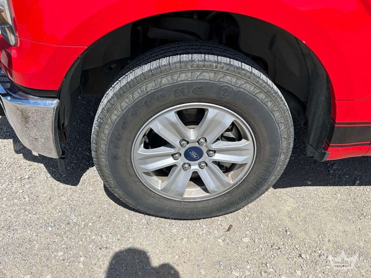2017-ford-f150-image-24