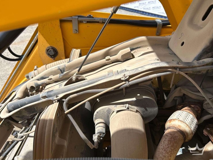 2016-jcb-3cx-image-7
