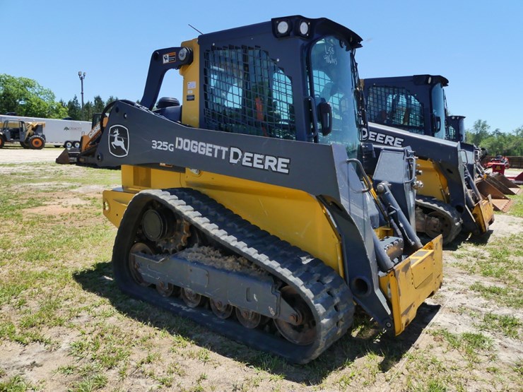 2021-deere-325g-image-2
