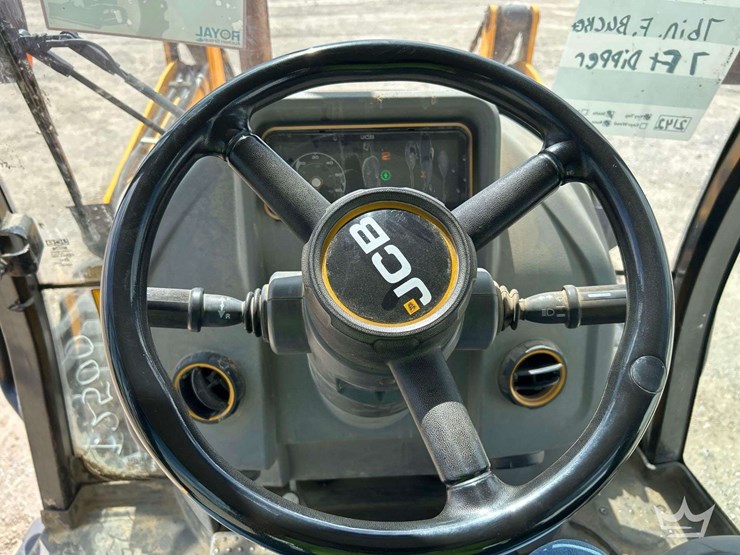 2016-jcb-3cx-image-14