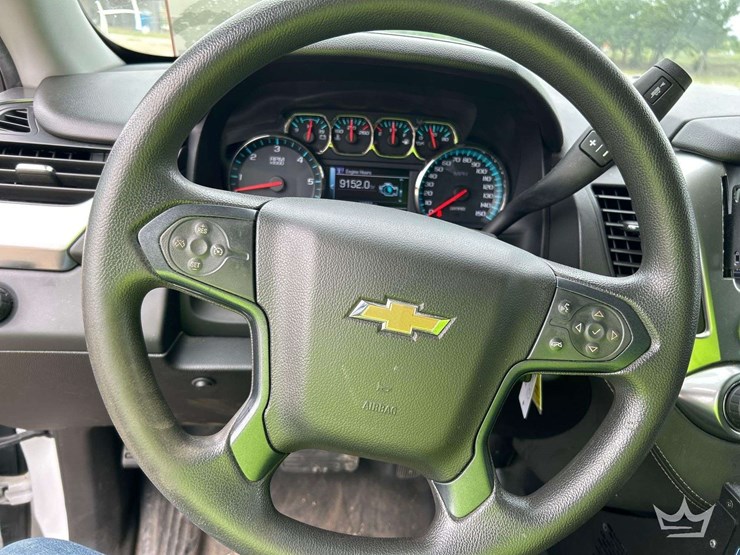 2020-chevrolet-tahoe-image-14