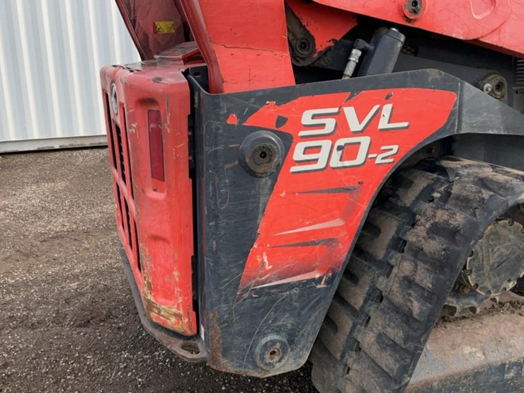 kubota-svl90-2-image-22