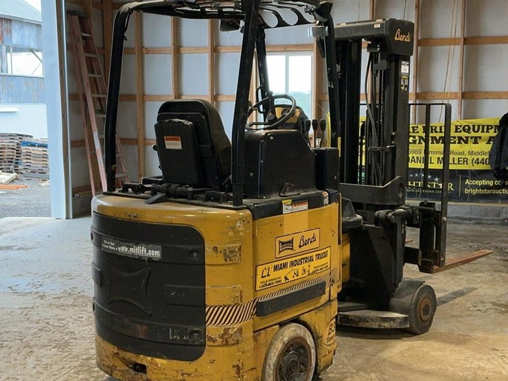 #1301-•-landoll-bendi-series-iv-electric-articulating-forklift-image-5