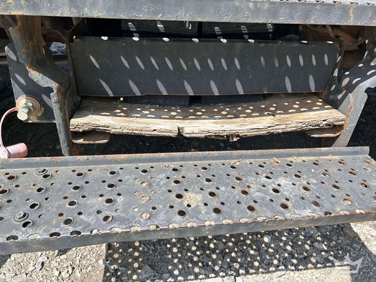 2006-ford-f750-image-21