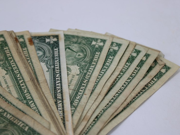 #36148-•-(20)-1957-1-dollar-silver-certificates-image-6