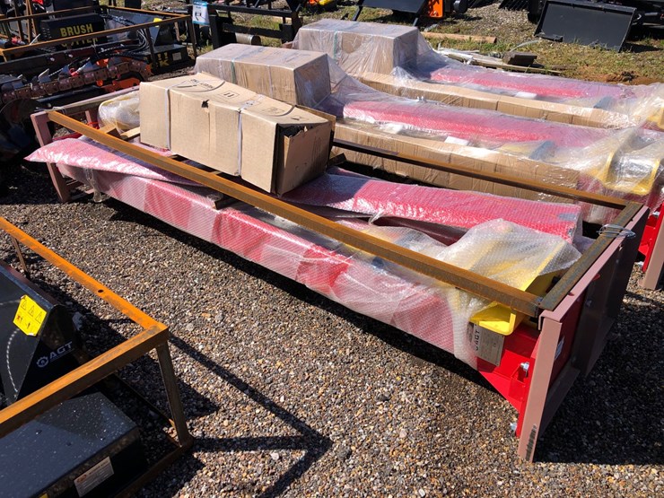 #91-•-48”-pallet-forks-image-1