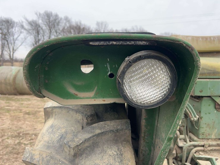 john-deere-620-image-31