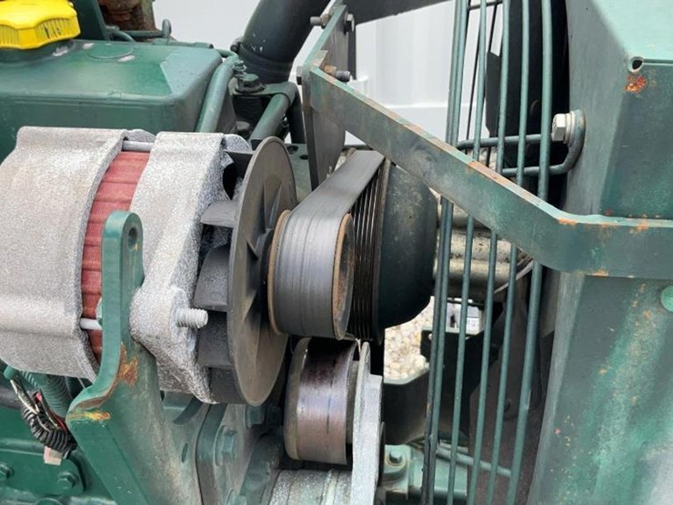 john-deere-4045t-image-8