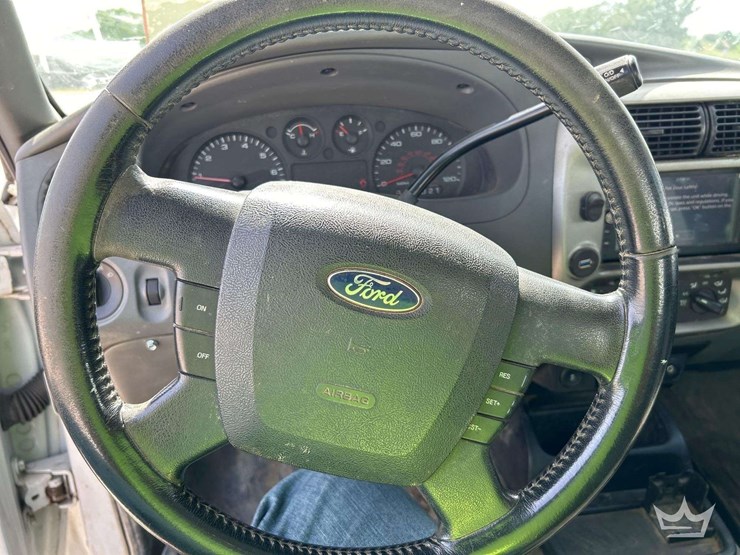 2011-ford-ranger-xlt-image-14