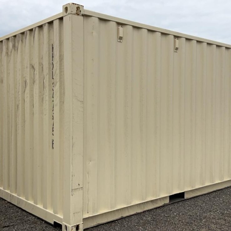 #4011 • One Trip 20' Shipping Container