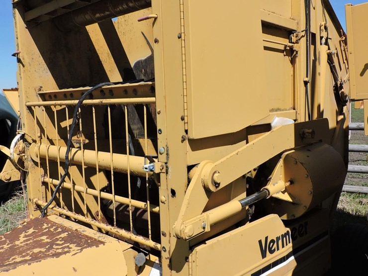 vermeer-604j-image-2