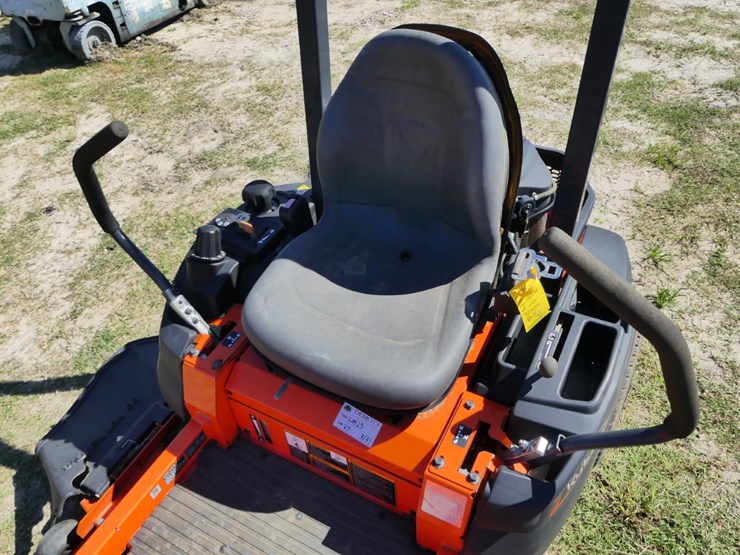 2021-kubota-z231kw-image-9