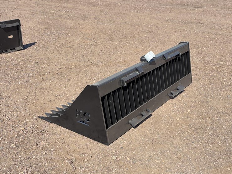 qt-high-side-fine-skeleton-bucket-image-4