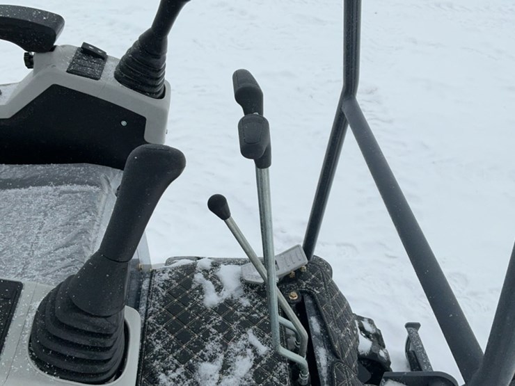 #1600-•-unused-sdlanch-ire18p-mini-hydraulic-excavator-with-pilot-operation-image-17