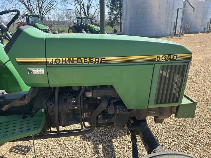 john-deere-5300-image-7
