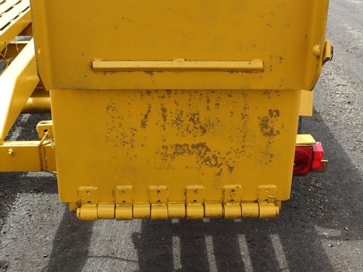 #2210-•-double-axle-trailer-image-18