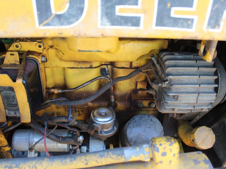 john-deere-350-image-29