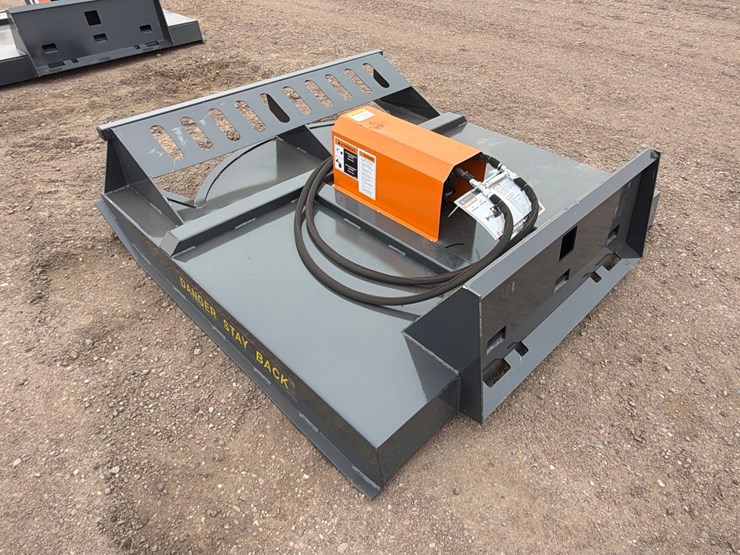 unused-2026-wolverine-bc-13-72w-skid-steer-brush-cutter-image-4