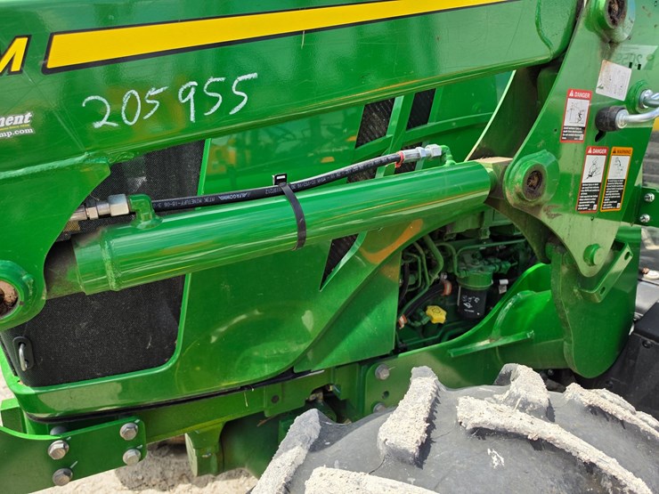 2022-john-deere-5090e-image-22