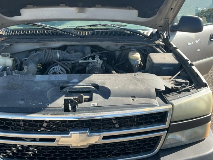 2006-chevrolet-silverado-1500-image-9