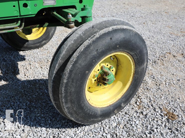 john-deere-2355-image-7