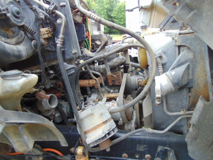 2004-ford-f750-image-11