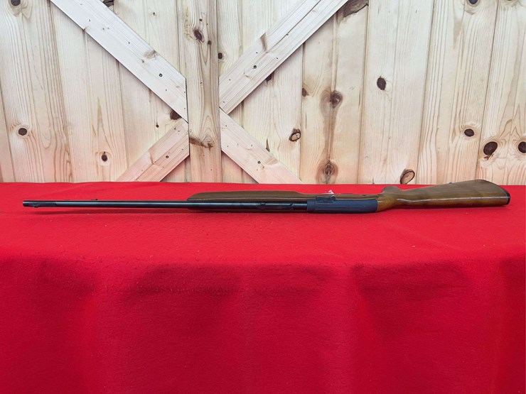j.c.-higgins-model-31-.22-caliber-semi-auto-rifle-image-5