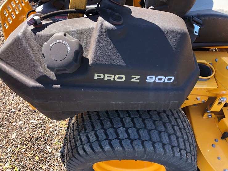 cub-cadet-pro-z-900-image-4