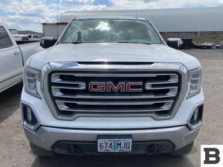 2020-gmc-sierra-1500-image-3