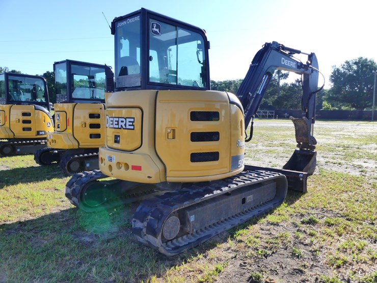 2018-deere-50g-image-3