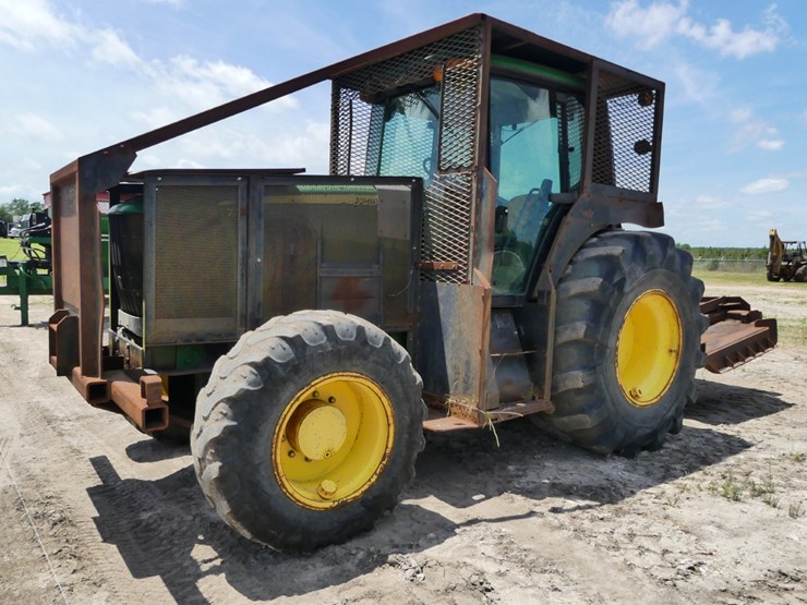 2010-john-deere-7230-image-2