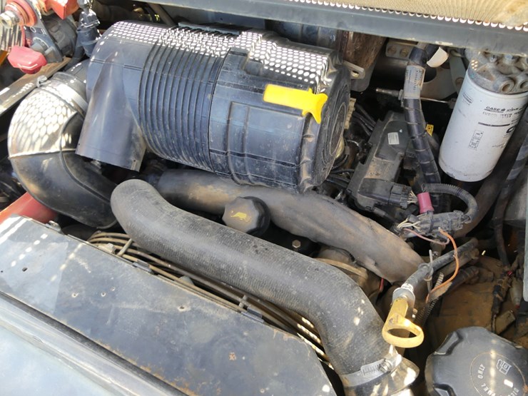 2021-case-tv450b-image-9