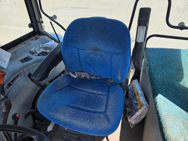 2008-new-holland-t5070-image-11