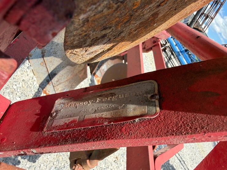 massey-ferguson-43-image-2