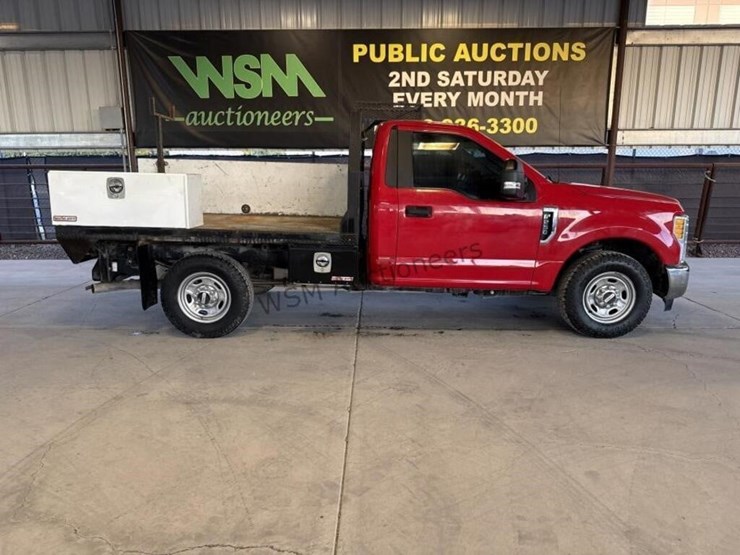 2017-ford-f250-image-1