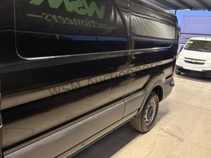 2018-ford-transit-image-5