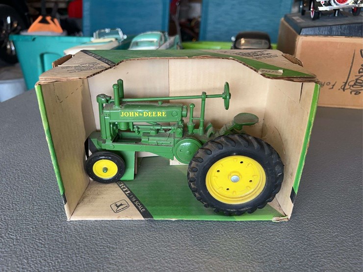 john-deere-model-a-image-2