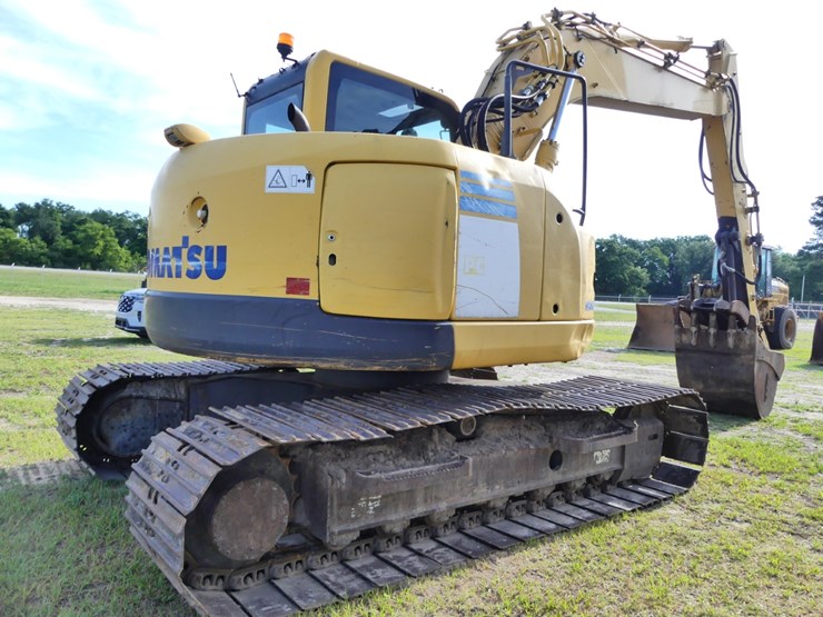 2007-komatsu-pc138us-image-3