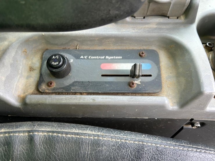 kubota-svl75-2-image-25