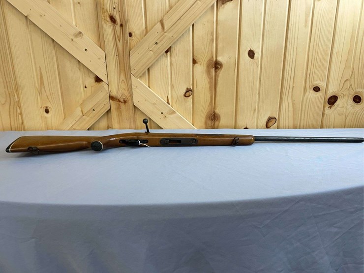 mossberg-model-640kd-chuckster-.22-magnum-bolt-action-rifle-image-6
