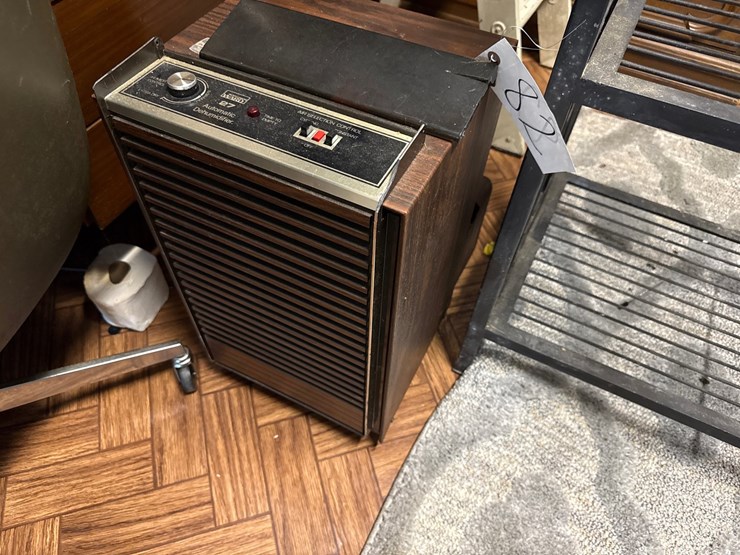 #82-•-montgomery-ward-dehumidifier-image-1
