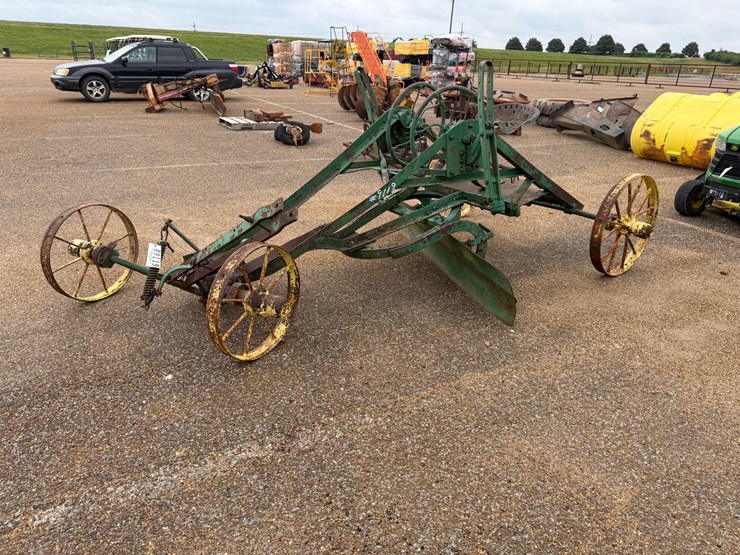 #9119-•-pull-type-road-grader-image-2